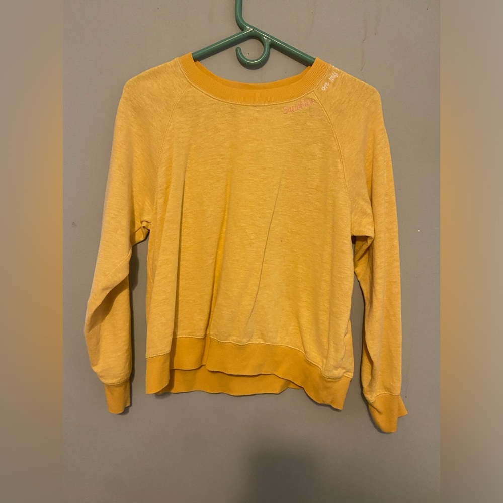 Yellow Old Navy Crew Neck